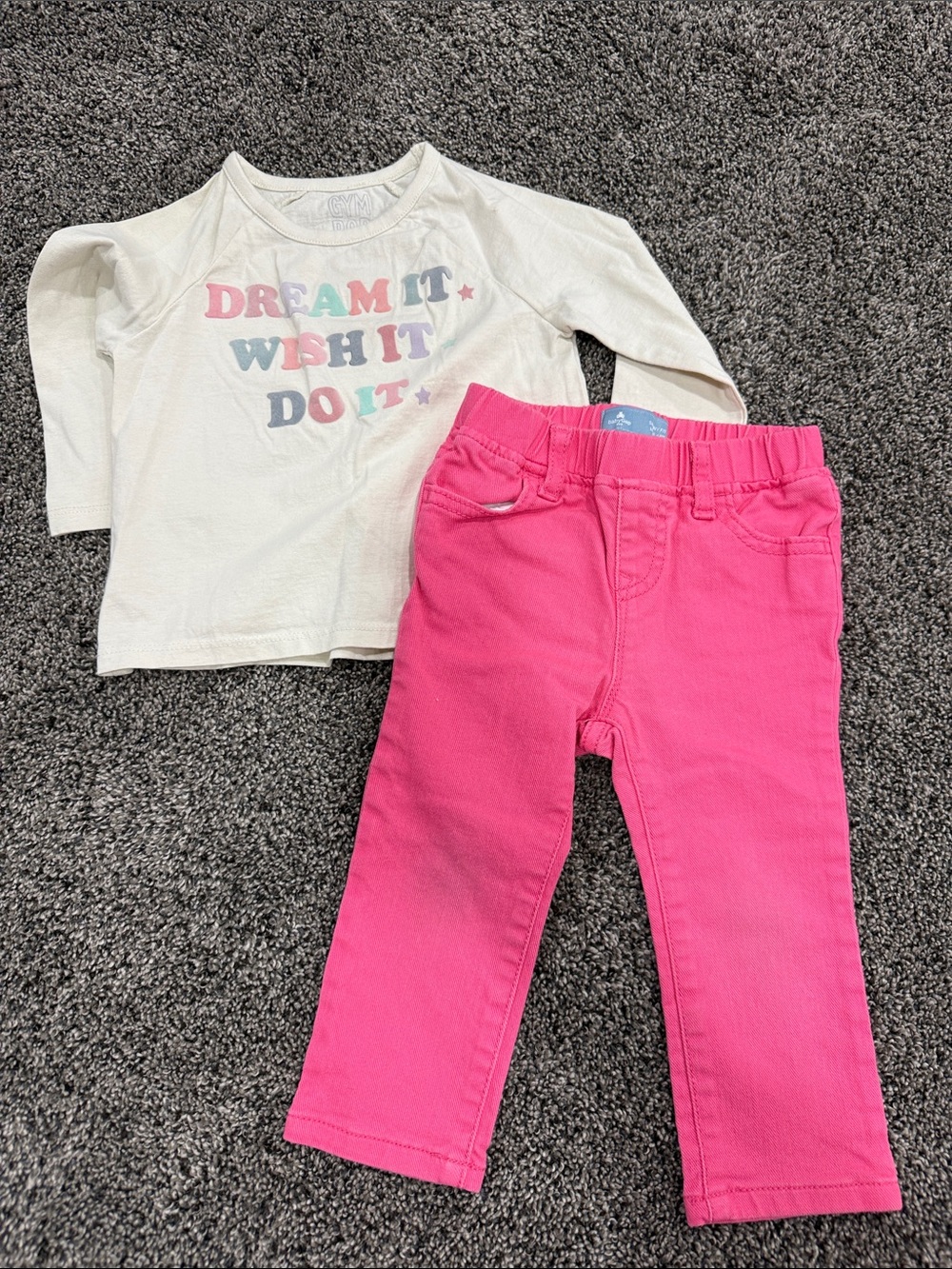 Gymboree 18-24 month top /GAP 18-24 months Bright Pink Girls Pull-On Jeans bundl